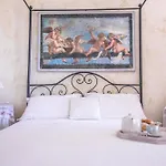 Dell'angelo